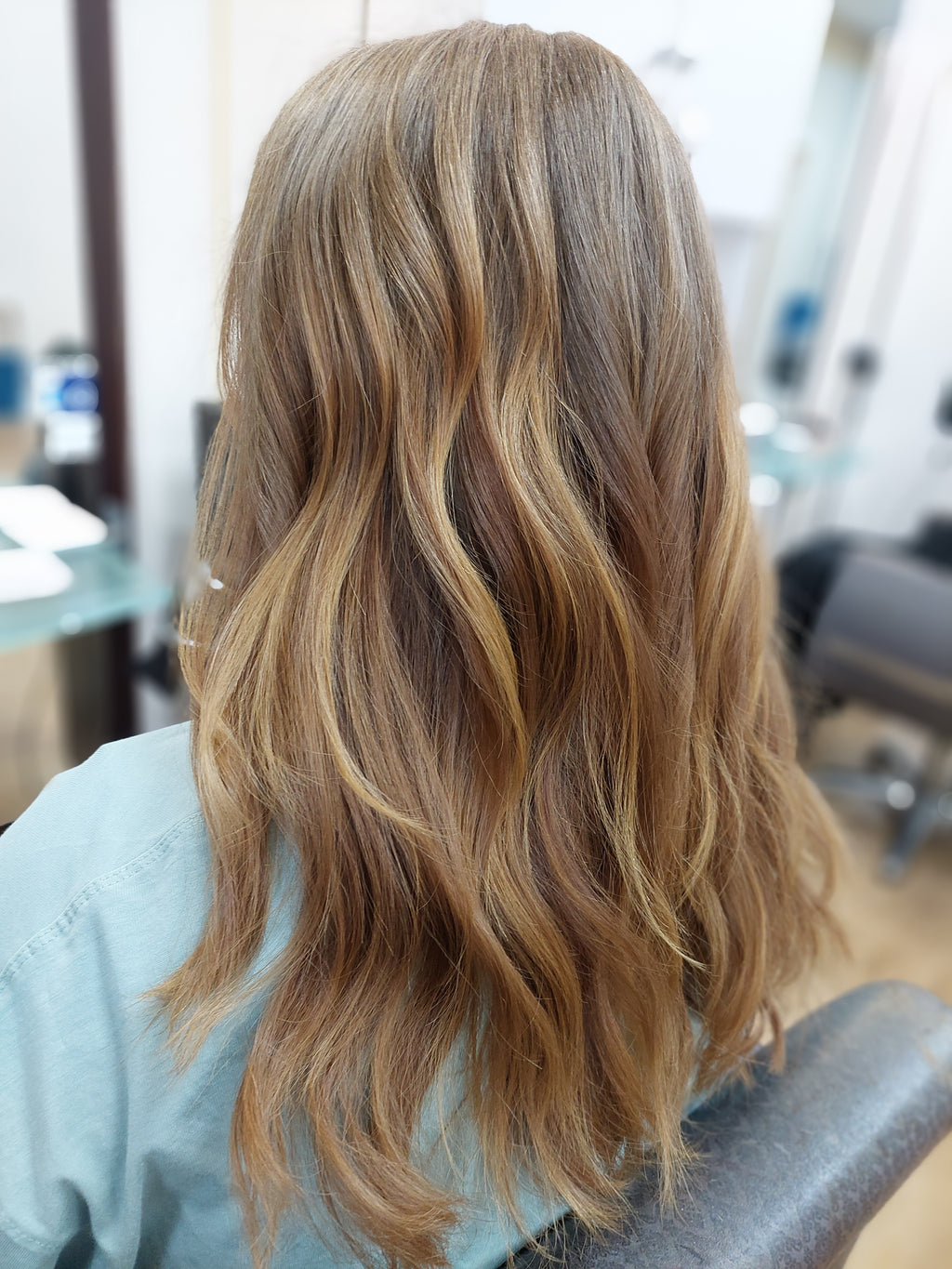 Tinted Roots Long Hair